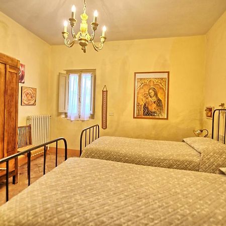 Agriturismo Fattoria Il Piano - Casa Tosca - San Gimignano Luaran gambar